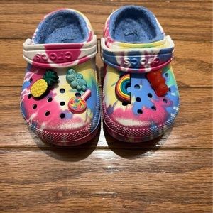 Girls Toddler Crocs Size 8 Fur Lined